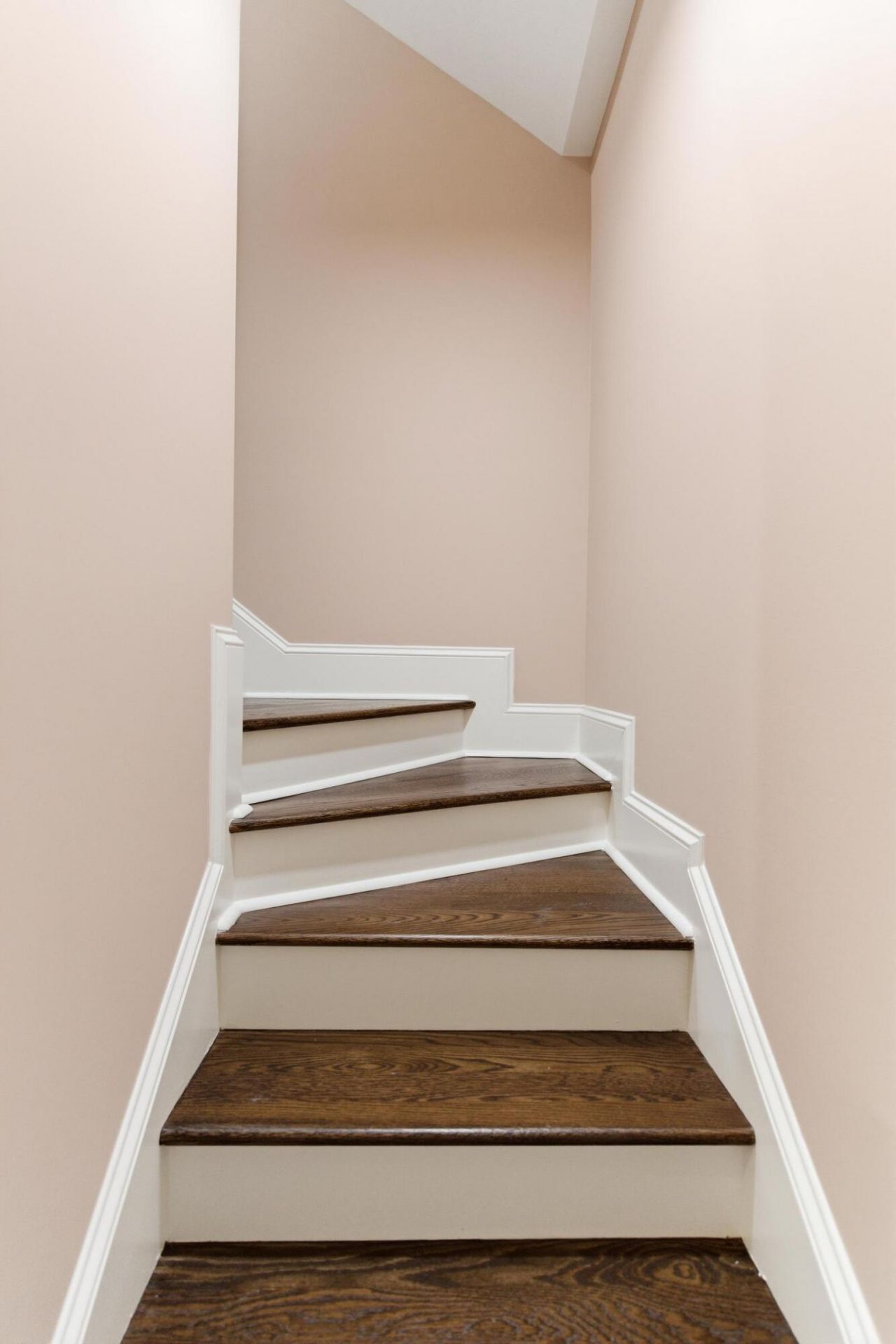 7 Lowndes Street Photo 46