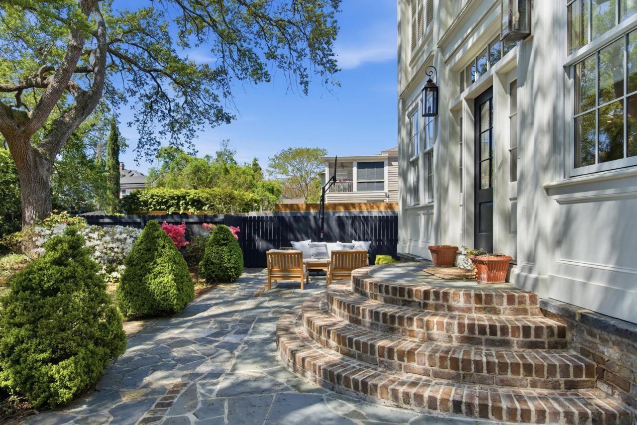 7 Lowndes Street Photo 62