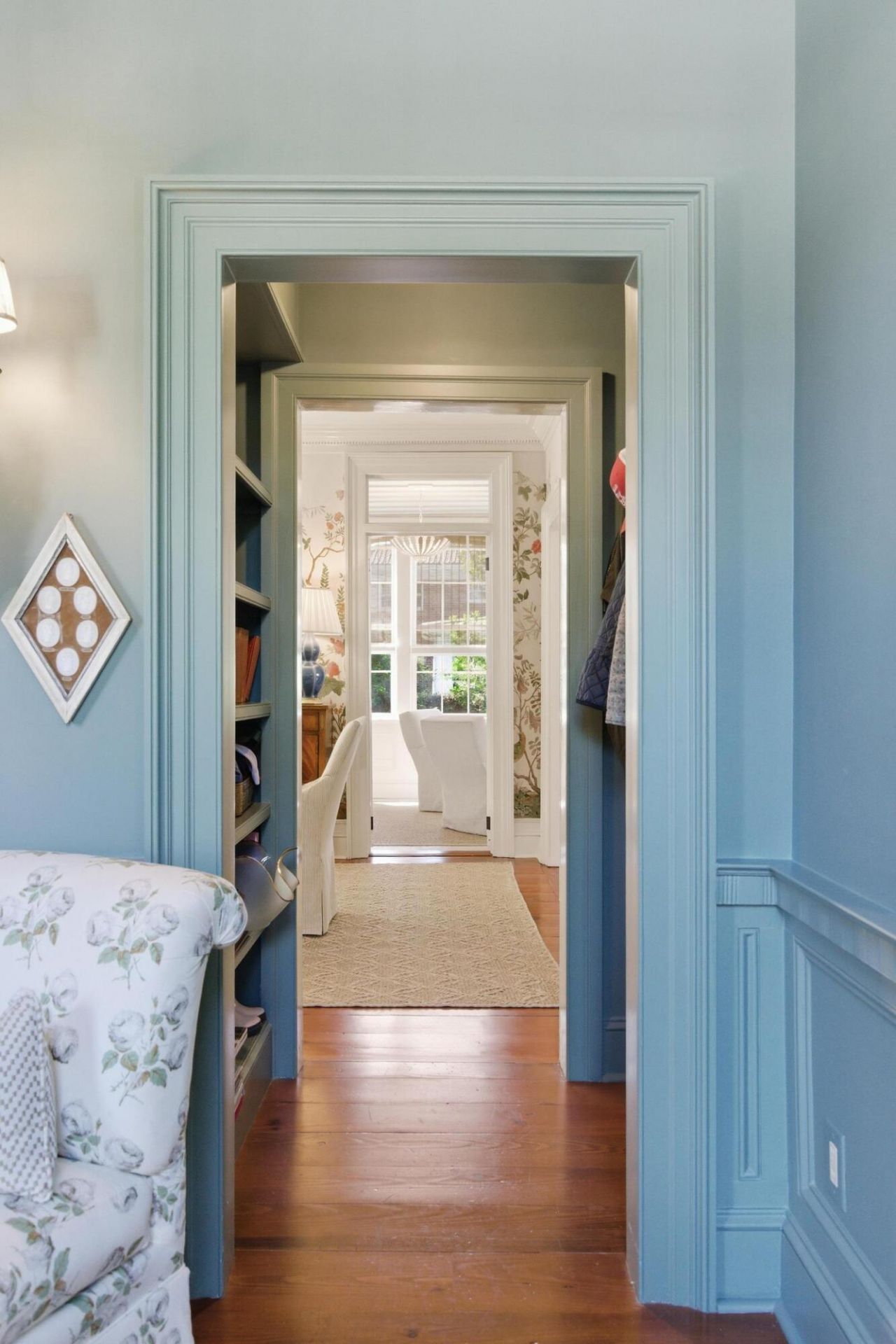 7 Lowndes Street Photo 7