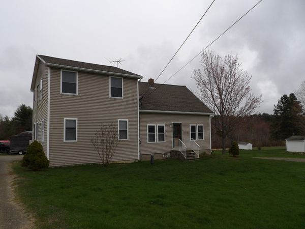953 Pushaw Road, Glenburn, ME 04401