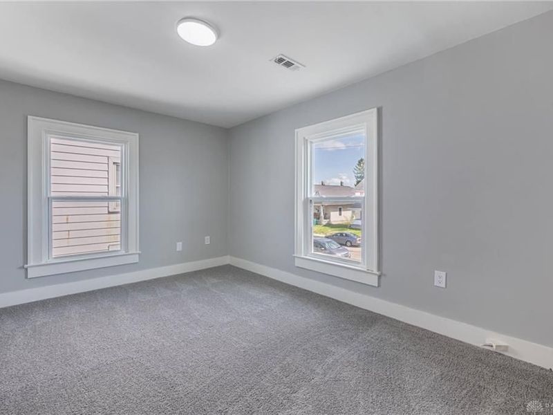 107 N Clairmont Avenue, Springfield, OH 45503 Photo 25