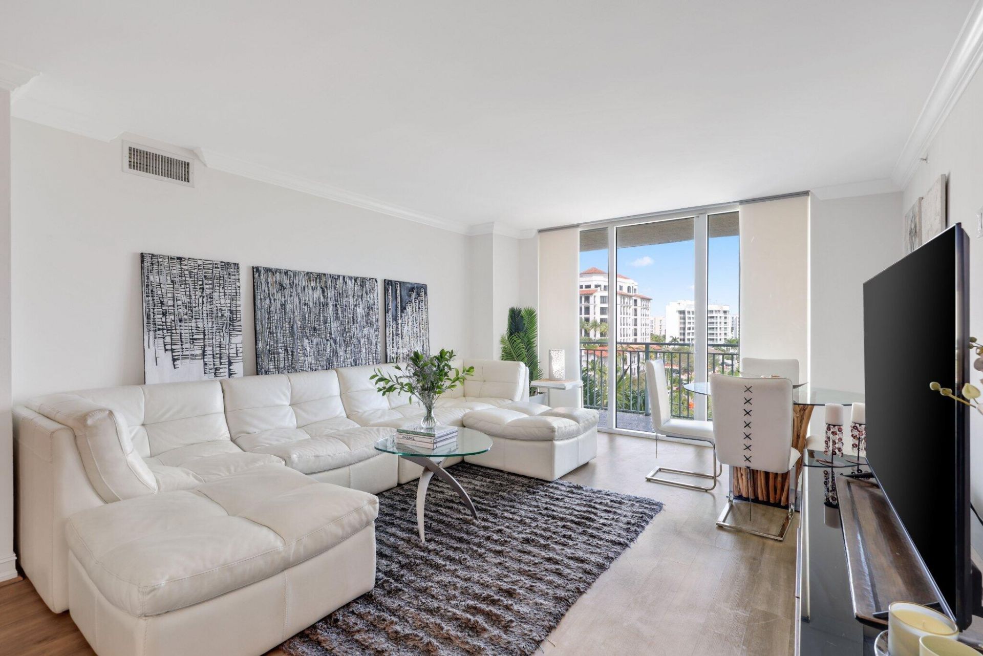 99 SE Mizner Boulevard, Unit 609, Boca Raton, FL 33432 Photo