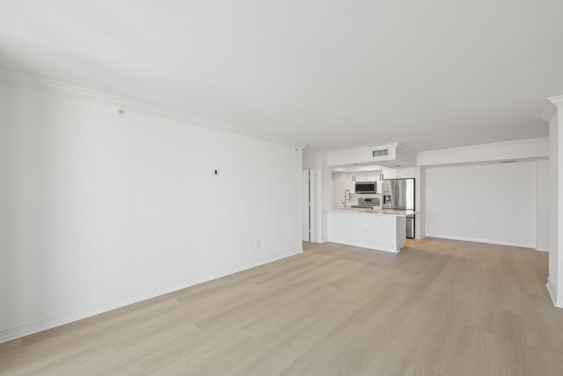 99 SE Mizner Boulevard, Unit 609, Boca Raton, FL 33432 Photo