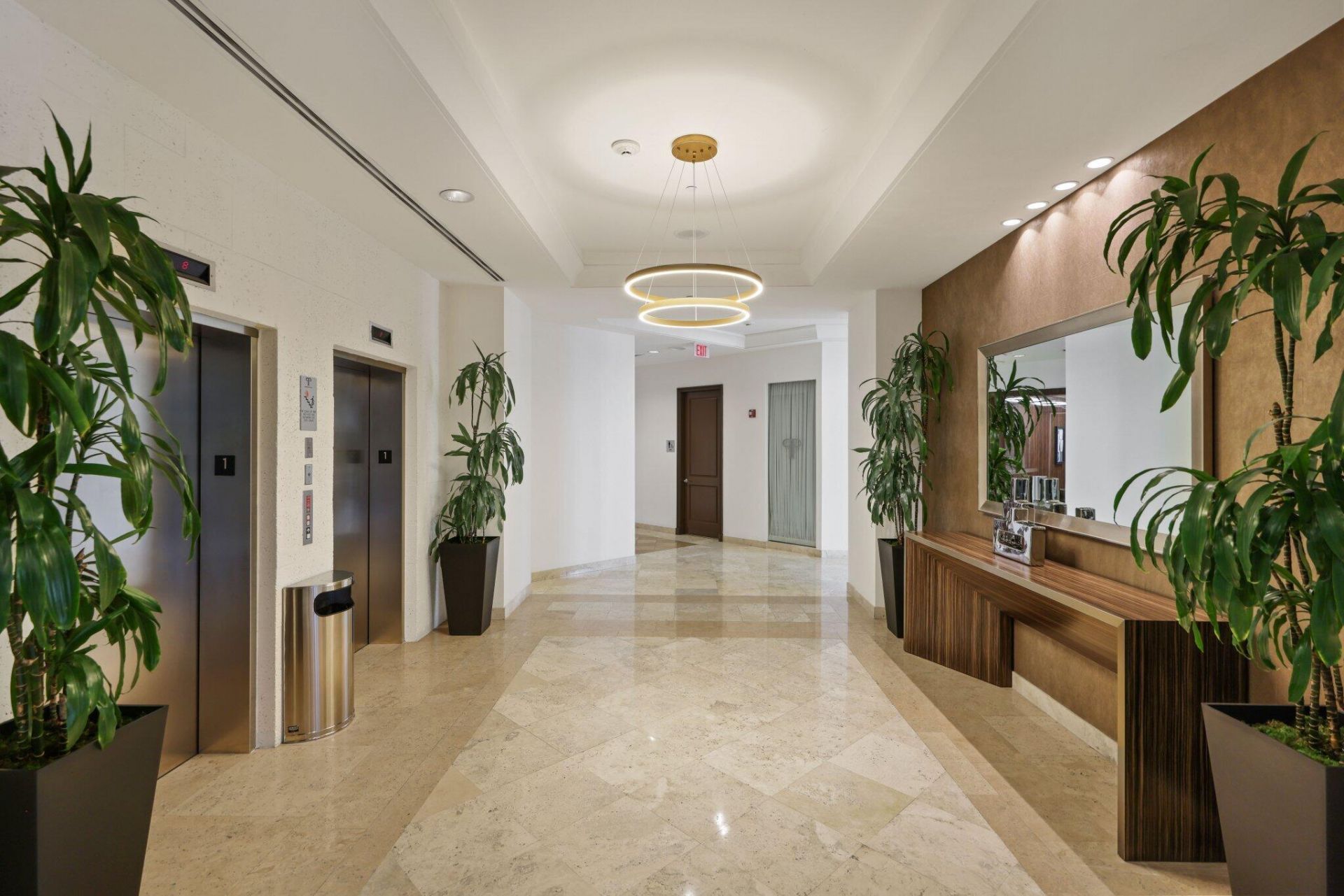 99 SE Mizner Boulevard, Unit 609, Boca Raton, FL 33432 Photo