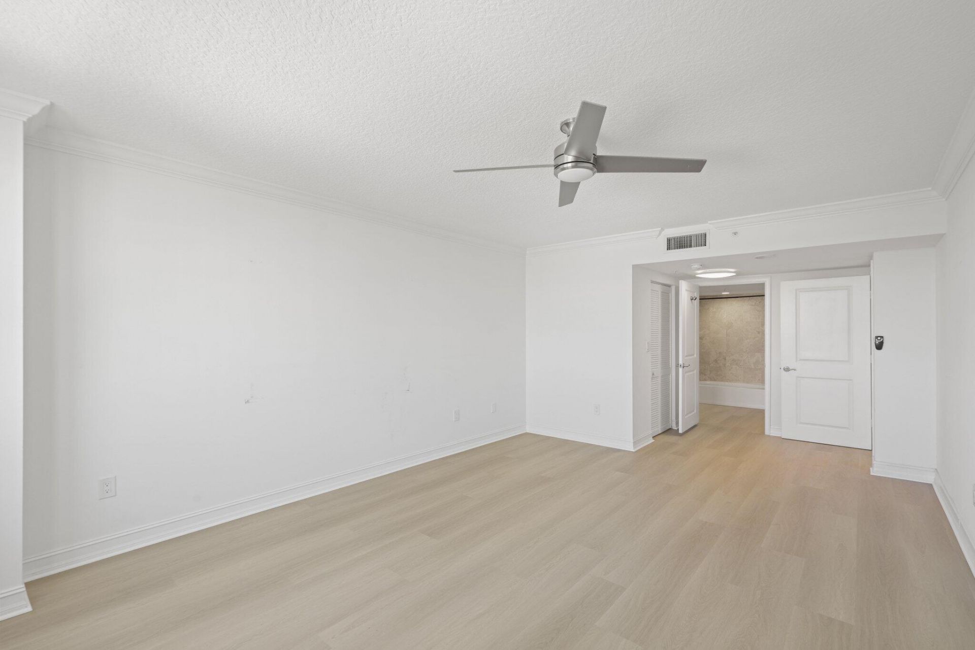 99 SE Mizner Boulevard, Unit 609, Boca Raton, FL 33432 Photo