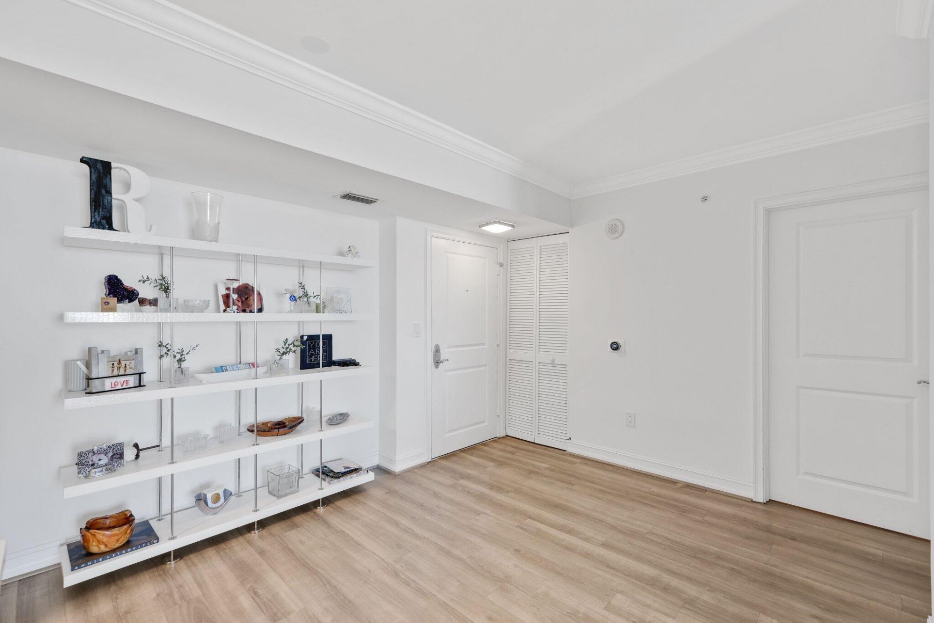 99 SE Mizner Boulevard, Unit 609, Boca Raton, FL 33432 Photo