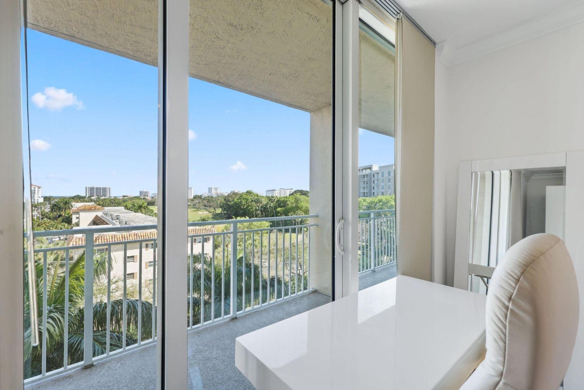 99 SE Mizner Boulevard, Unit 609, Boca Raton, FL 33432 Photo