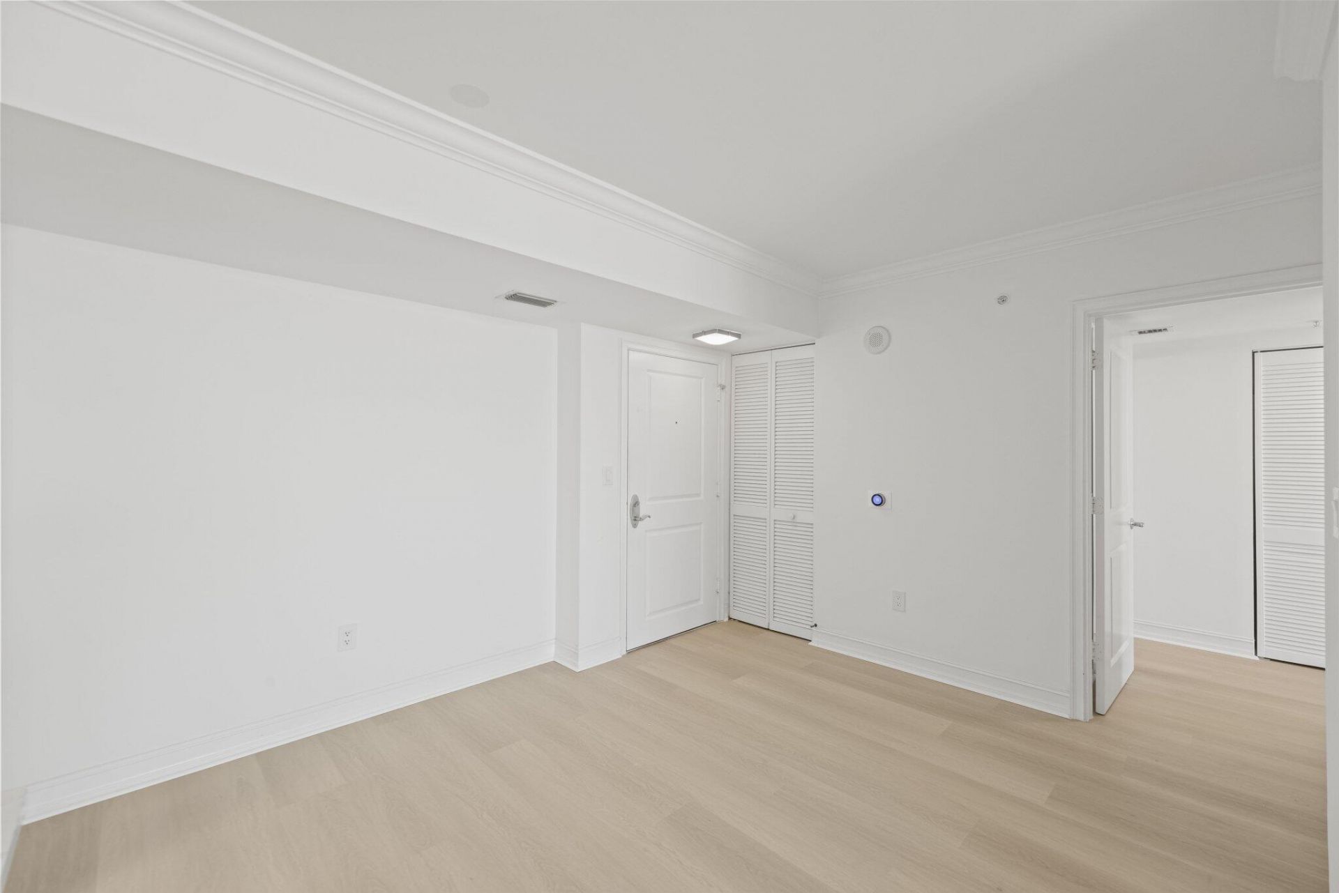 99 SE Mizner Boulevard, Unit 609, Boca Raton, FL 33432 Photo