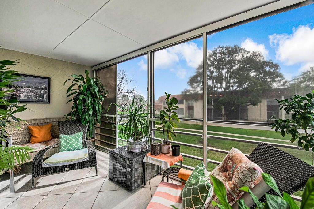 12022 W Greenway Drive, Unit 204, Royal Palm Beach, FL 33411 Photo