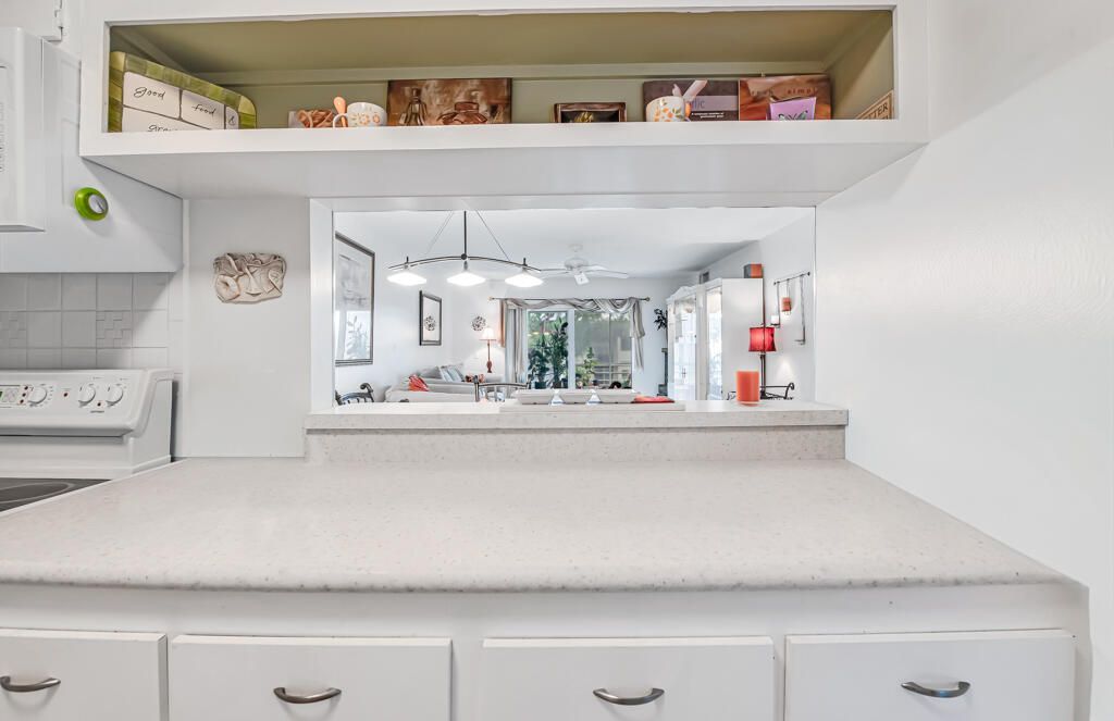 12022 W Greenway Drive, Unit 204, Royal Palm Beach, FL 33411 Photo