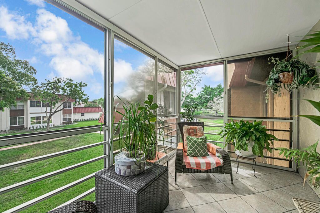 12022 W Greenway Drive, Unit 204, Royal Palm Beach, FL 33411 Photo