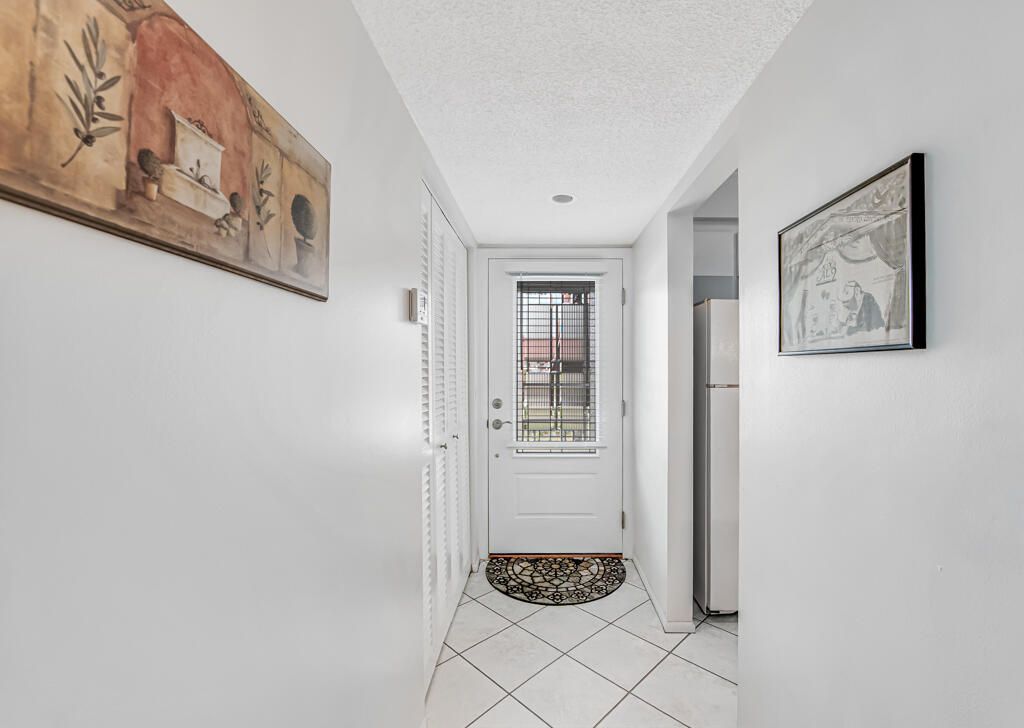 12022 W Greenway Drive, Unit 204, Royal Palm Beach, FL 33411 Photo