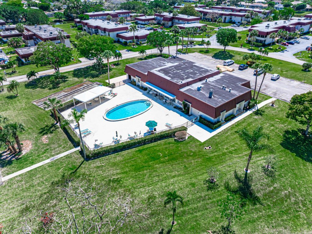 12022 W Greenway Drive, Unit 204, Royal Palm Beach, FL 33411 Photo
