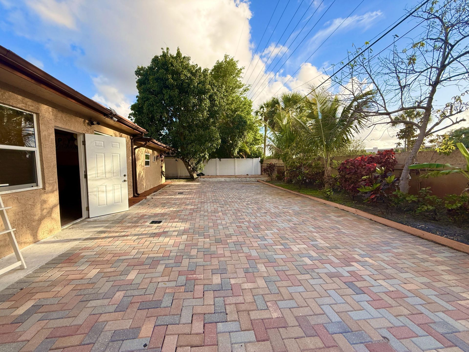 5279 W Woodstone Cir Circle W, Lake Worth, FL 33463 Photo