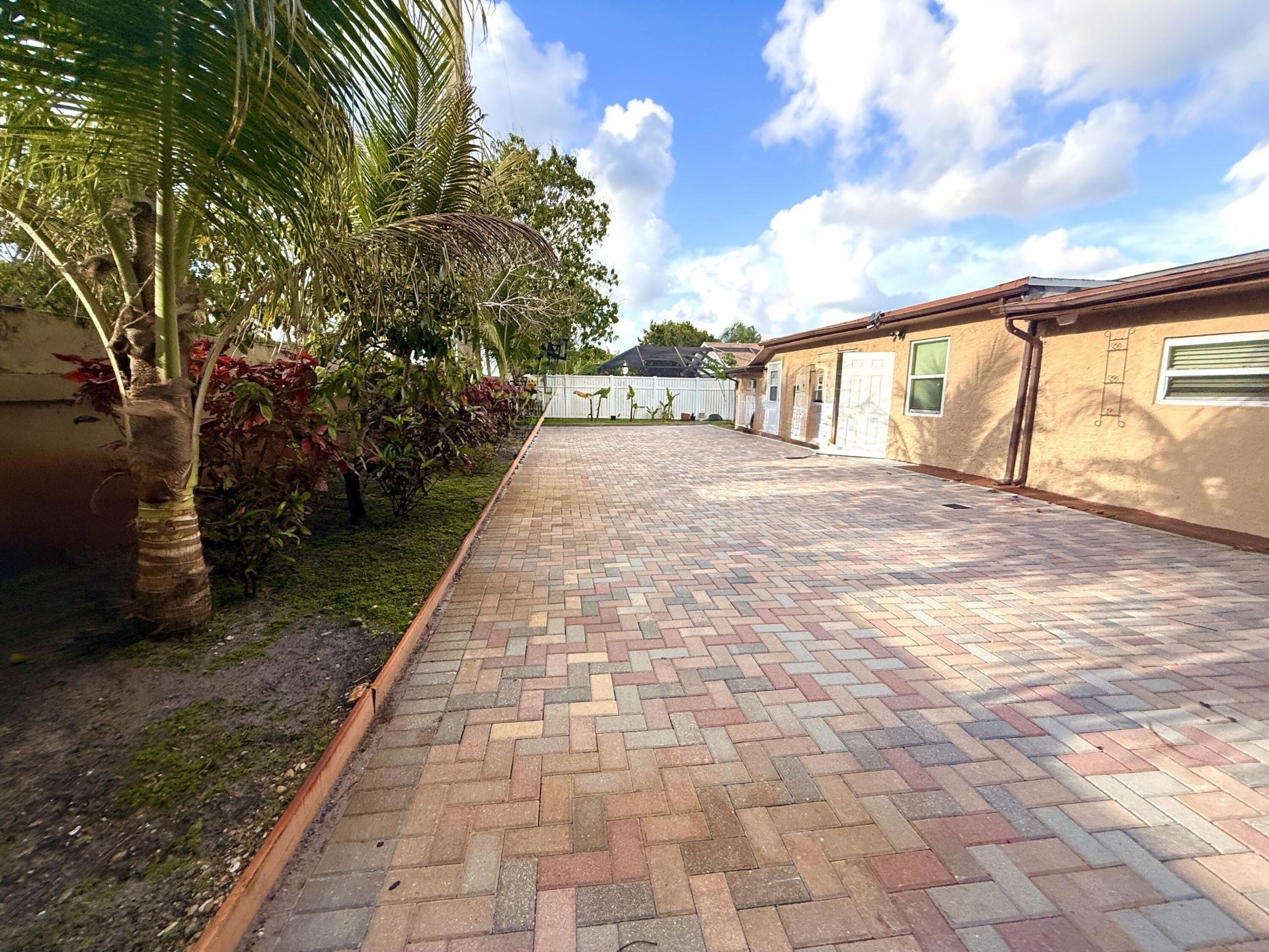 5279 W Woodstone Cir Circle W, Lake Worth, FL 33463 Photo