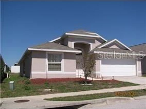 136 GRANTHAM DRIVE , DAVENPORT, FL 33897