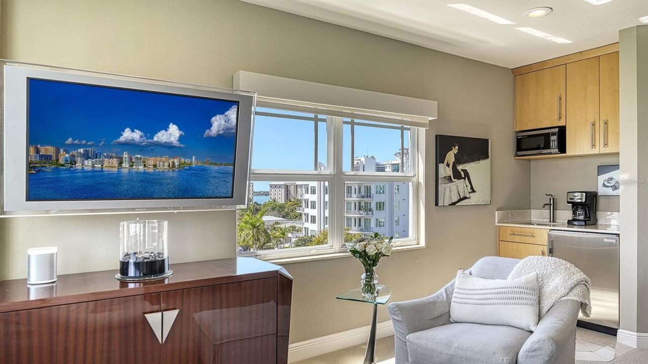 650 Golden Gate Point , Unit 602, Sarasota, FL 34236 Photo