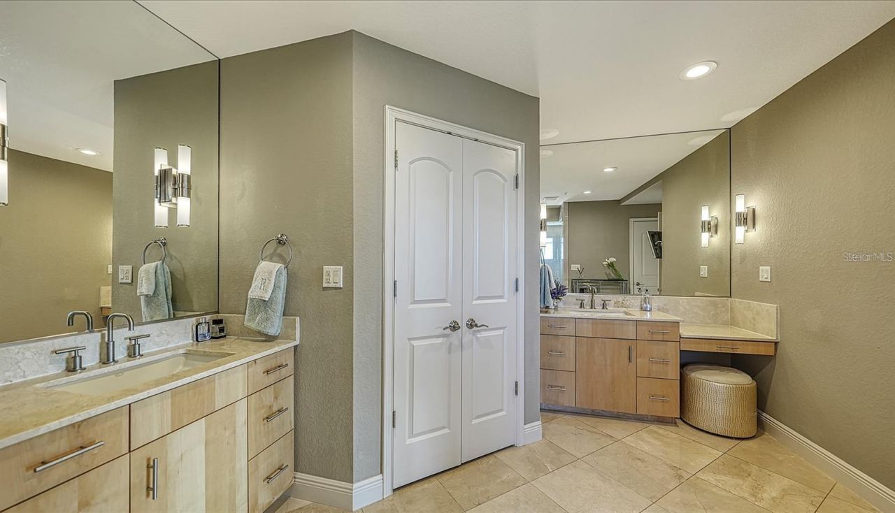 650 Golden Gate Point , Unit 602, Sarasota, FL 34236 Photo