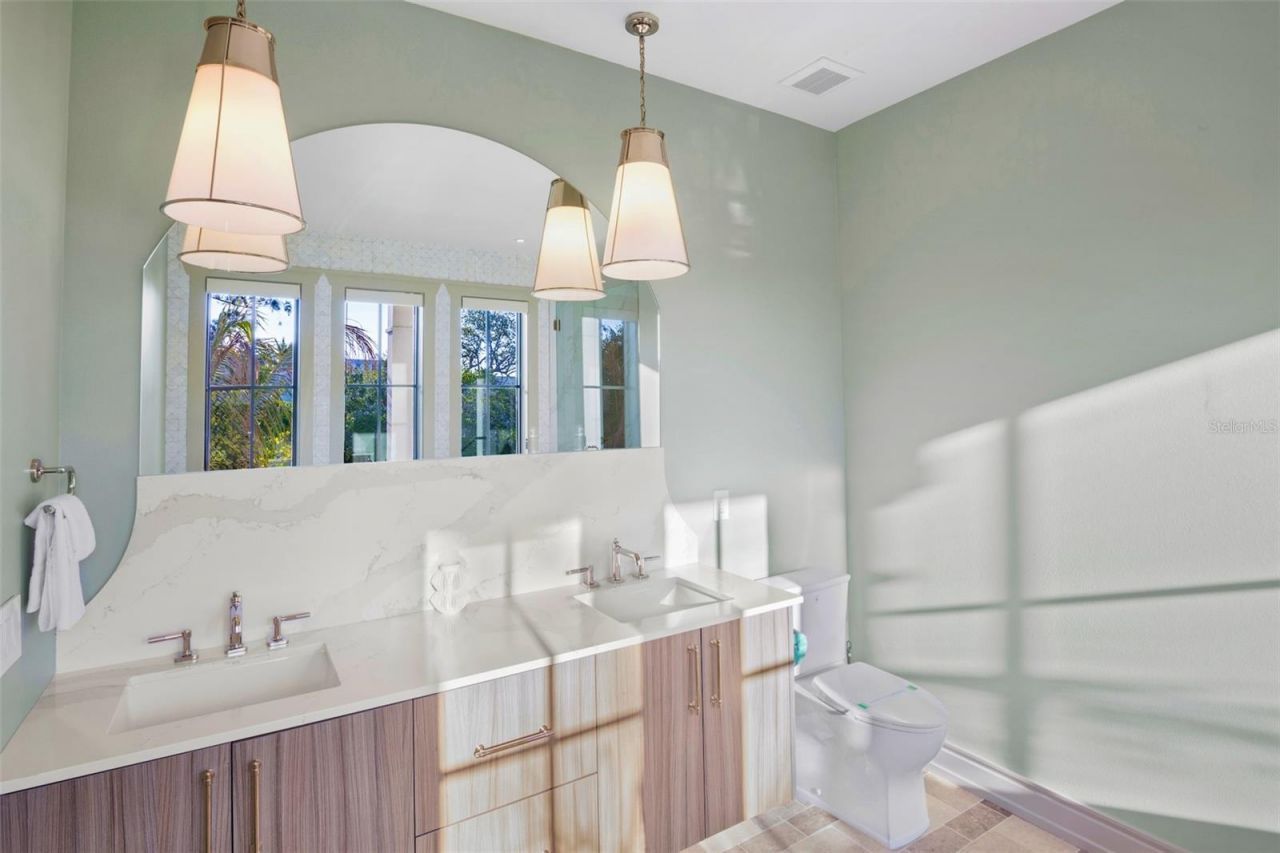 6548 Sabal Drive, Sarasota, FL 34242 Photo