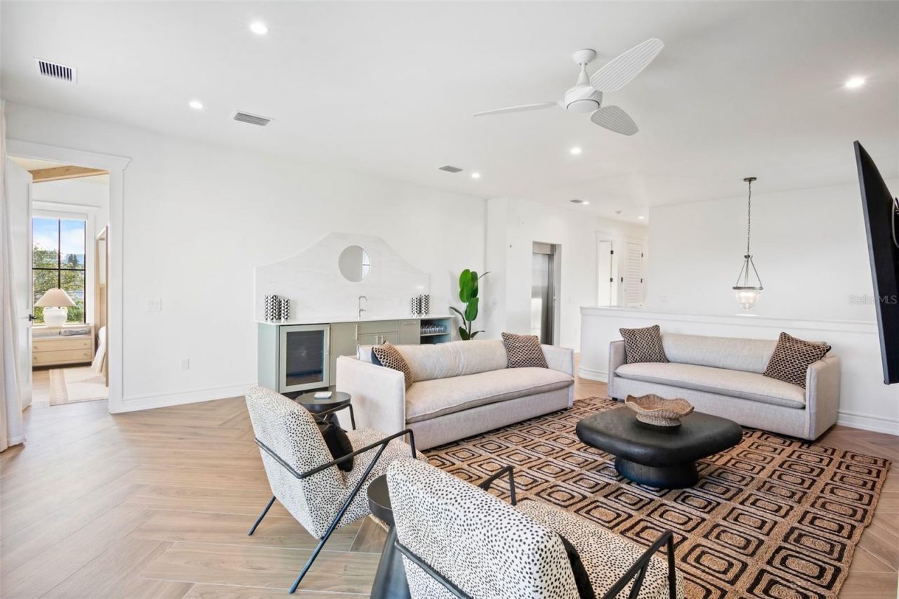 6548 Sabal Drive, Sarasota, FL 34242 Photo