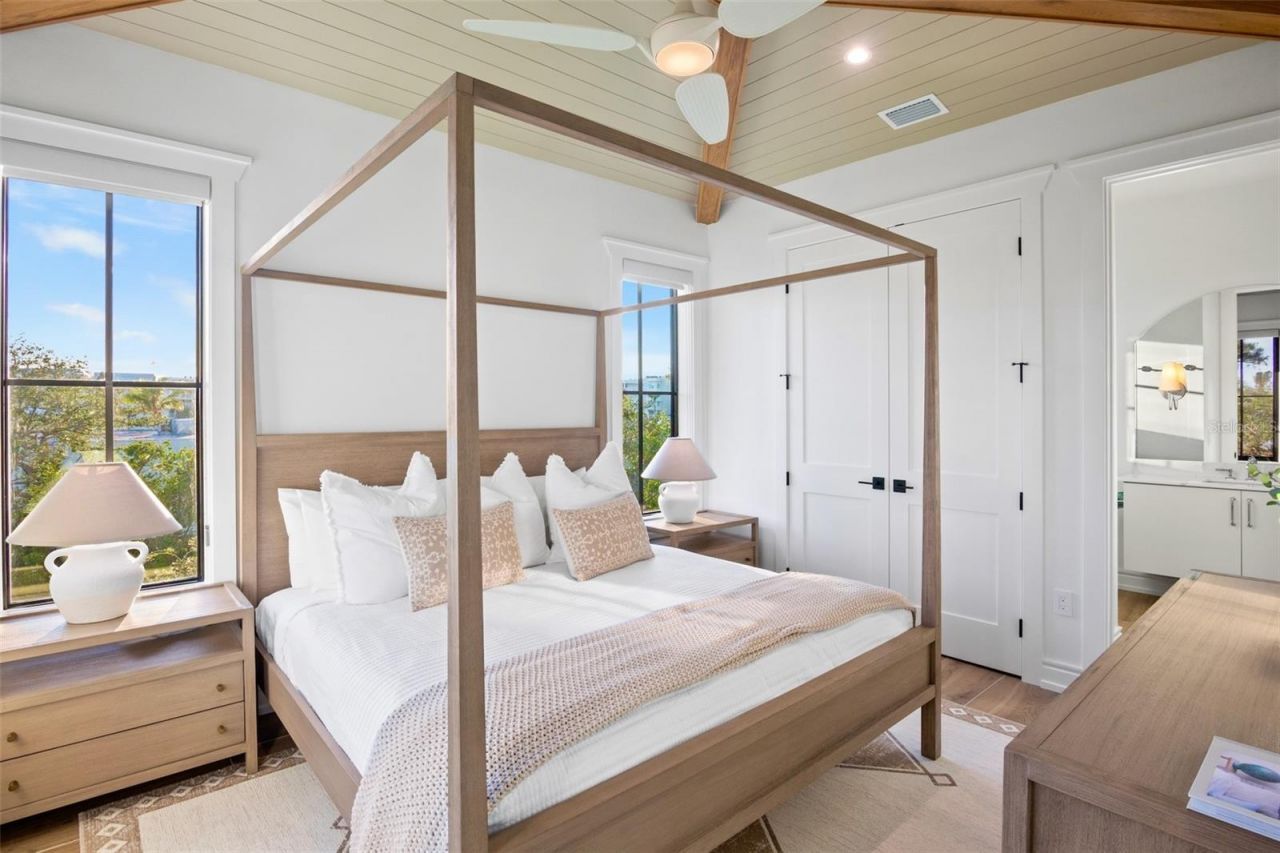 6548 Sabal Drive, Sarasota, FL 34242 Photo