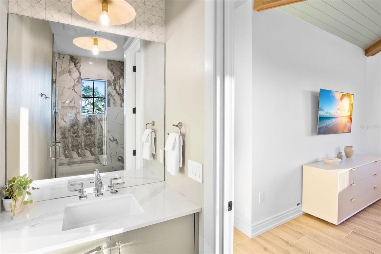 6548 Sabal Drive, Sarasota, FL 34242 Photo