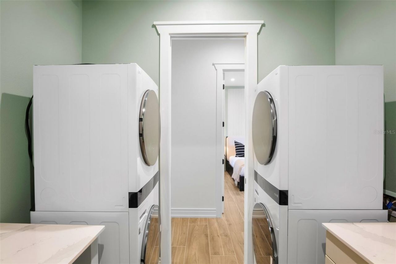 6548 Sabal Drive, Sarasota, FL 34242 Photo