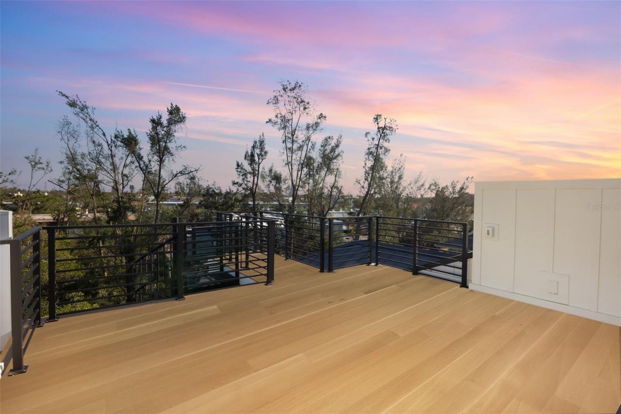 6548 Sabal Drive, Sarasota, FL 34242 Photo