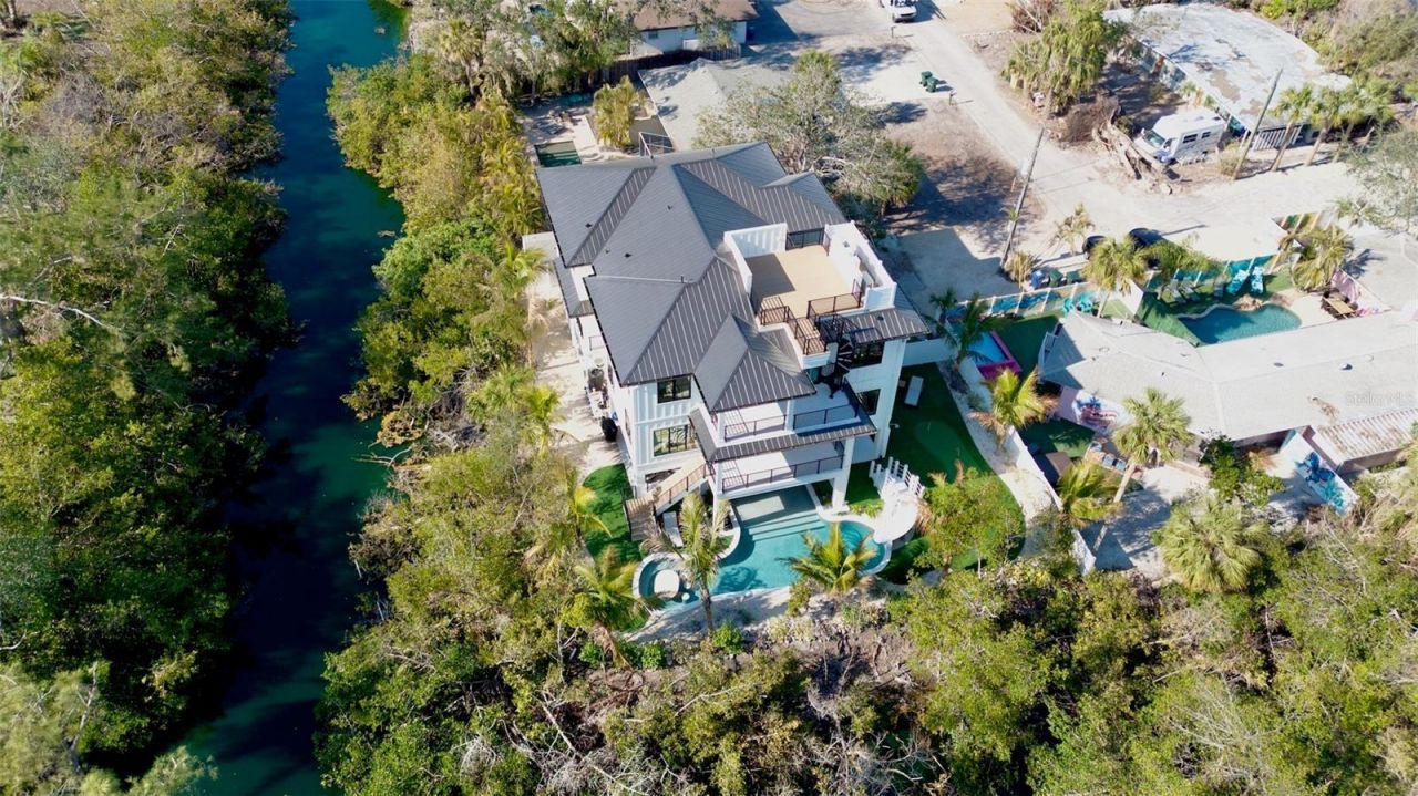 6548 Sabal Drive, Sarasota, FL 34242 Photo