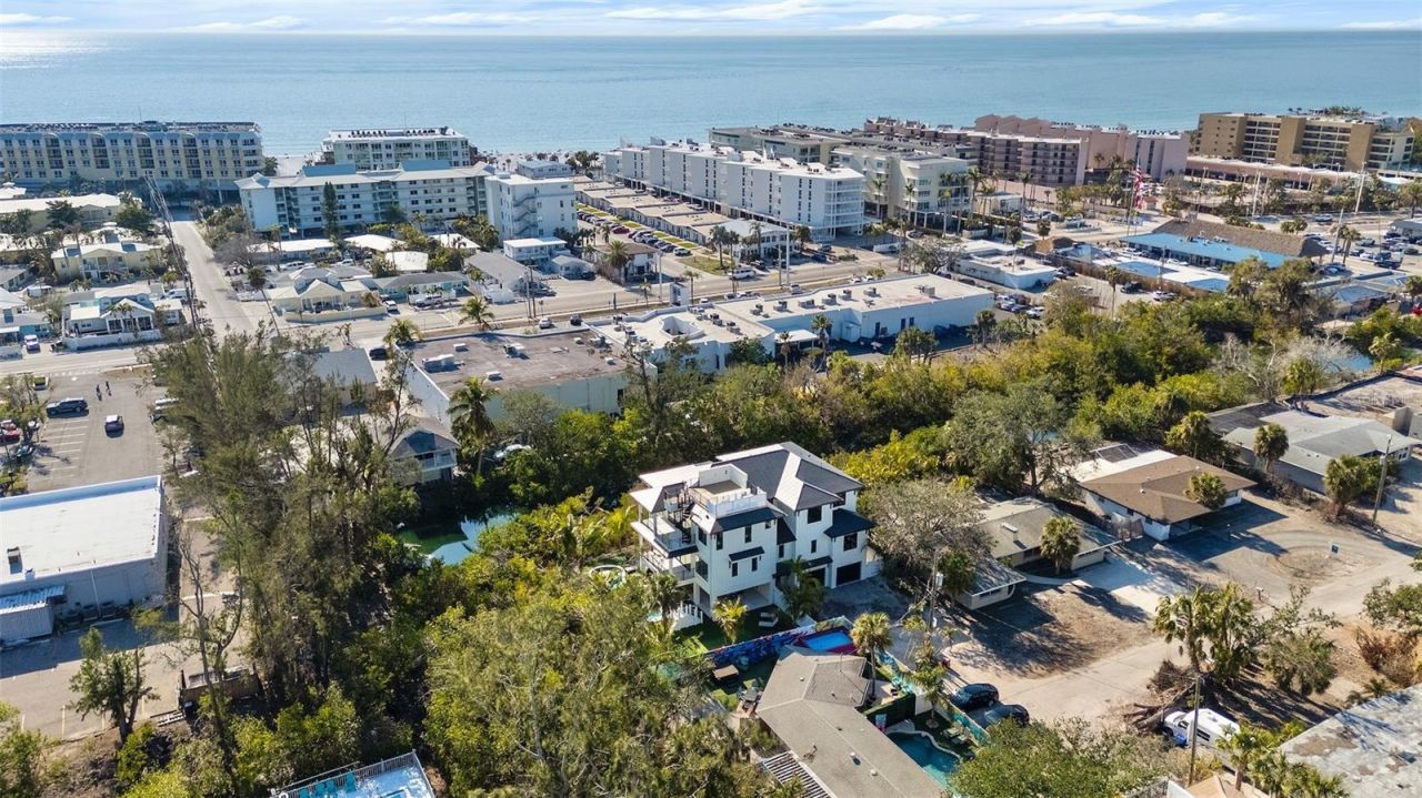 6548 Sabal Drive, Sarasota, FL 34242 Photo