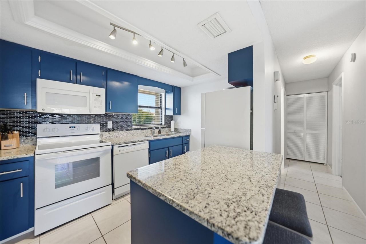 1423 Mediterranean Drive , Unit C, Punta Gorda, FL 33950 Photo