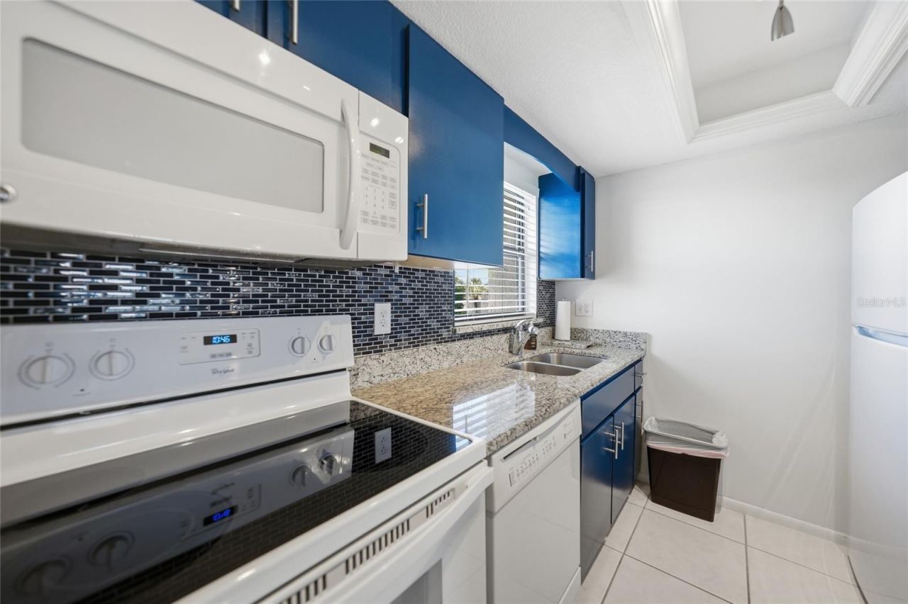 1423 Mediterranean Drive , Unit C, Punta Gorda, FL 33950 Photo