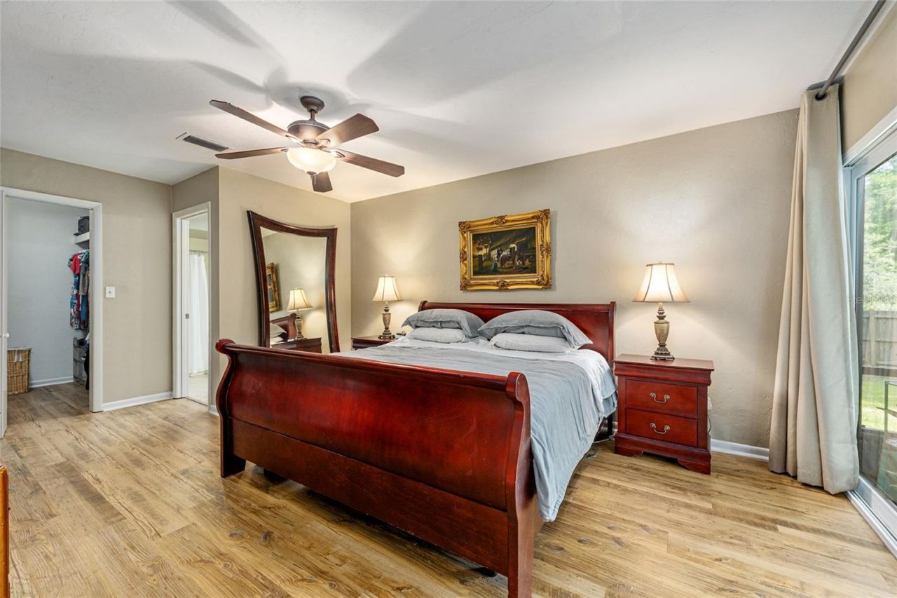 2725 NW 38th Street , Gainesville, FL 32605 Photo