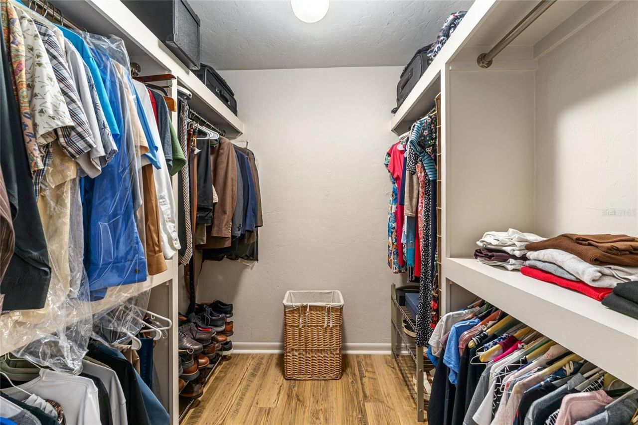 2725 NW 38th Street , Gainesville, FL 32605 Photo