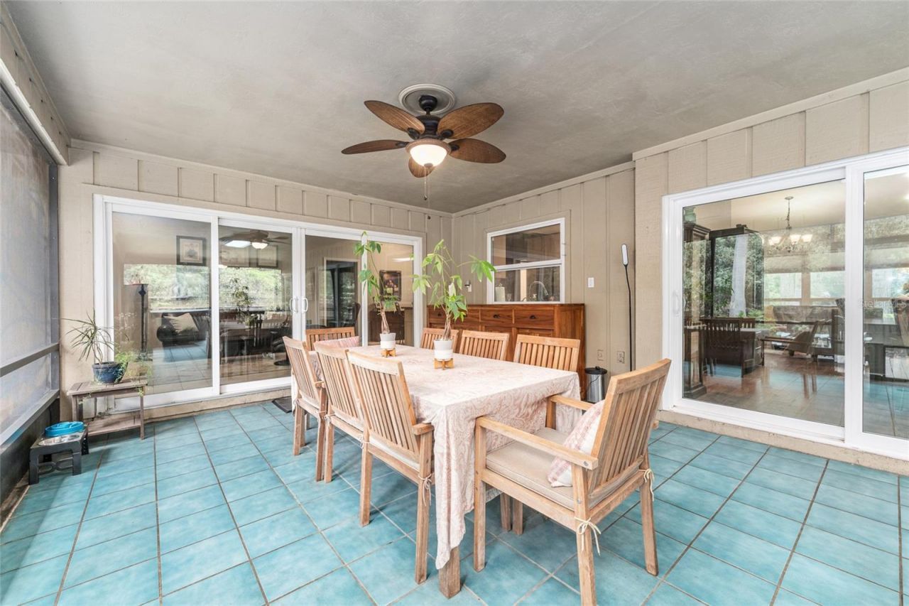 2725 NW 38th Street , Gainesville, FL 32605 Photo