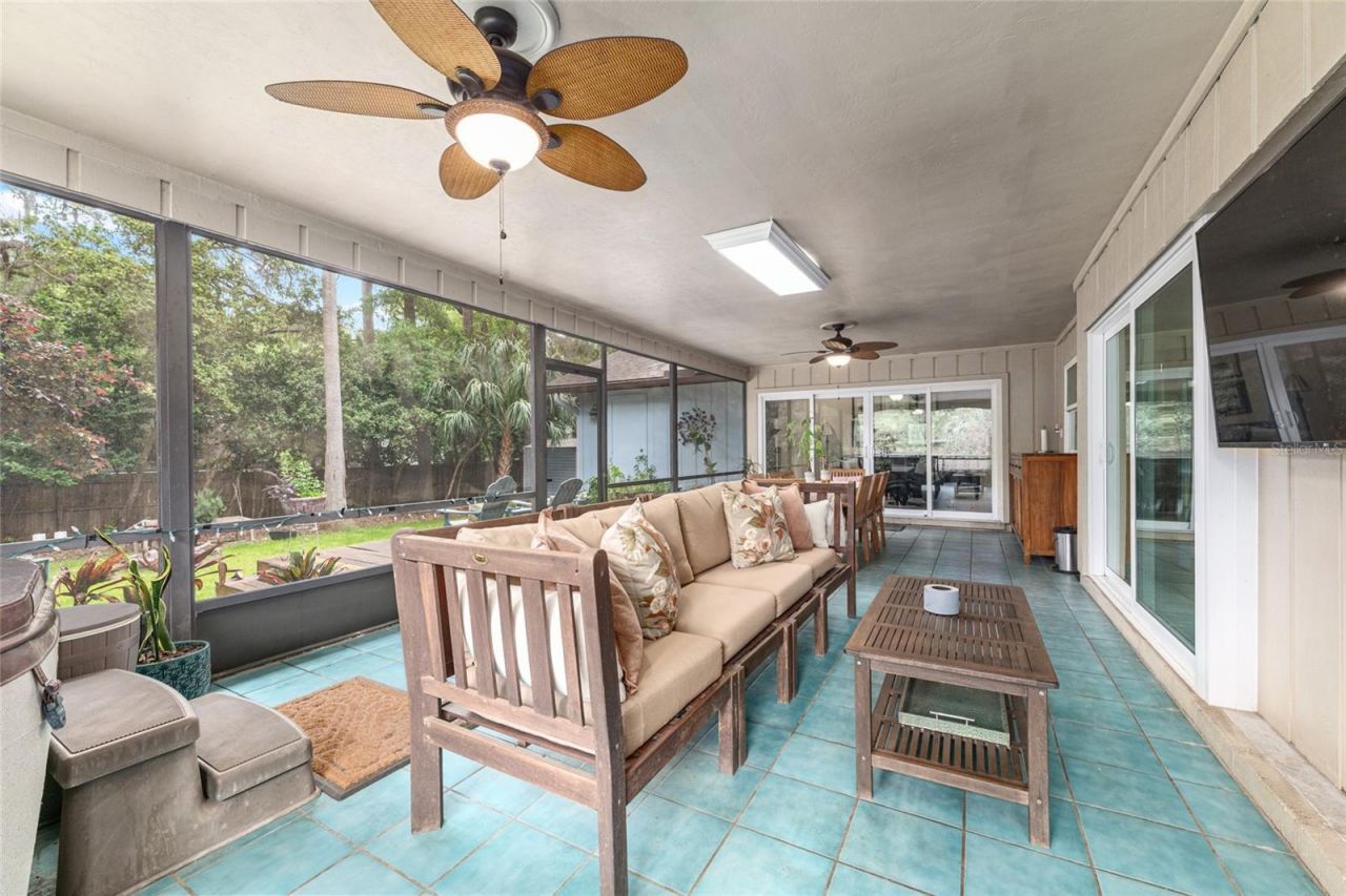 2725 NW 38th Street , Gainesville, FL 32605 Photo