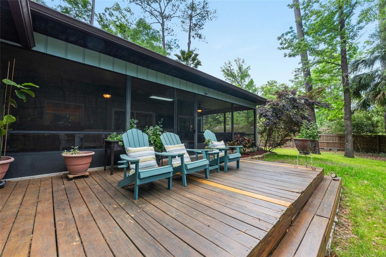 2725 NW 38th Street , Gainesville, FL 32605 Photo