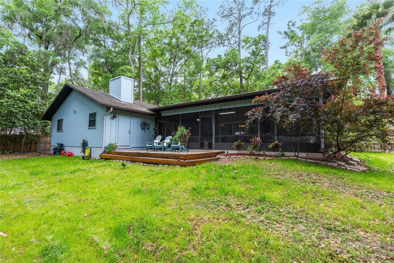 2725 NW 38th Street , Gainesville, FL 32605 Photo