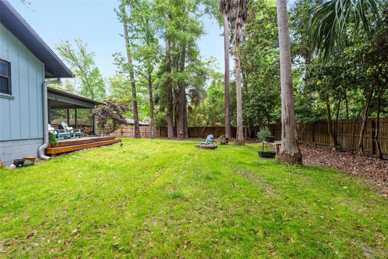 2725 NW 38th Street , Gainesville, FL 32605 Photo