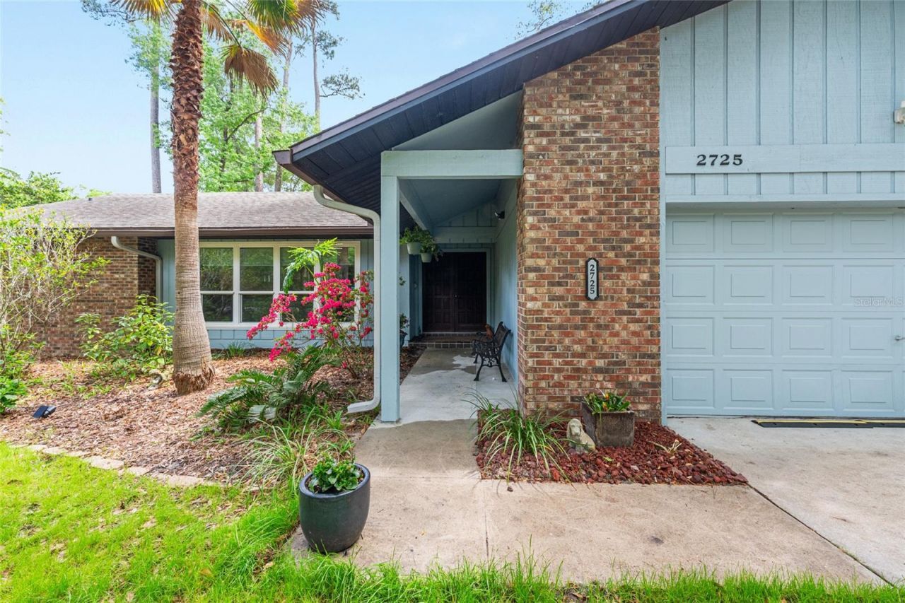 2725 NW 38th Street , Gainesville, FL 32605 Photo