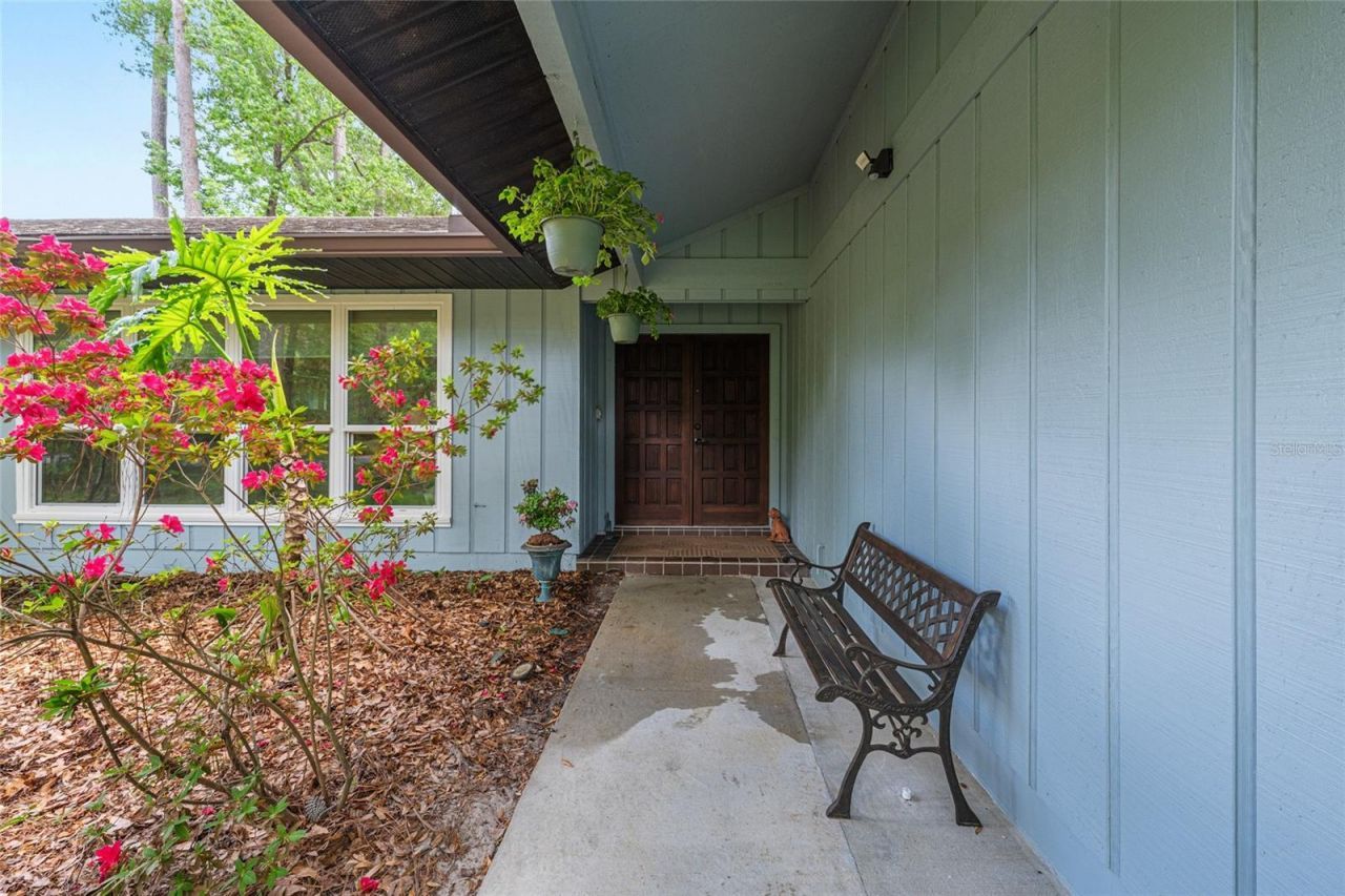 2725 NW 38th Street , Gainesville, FL 32605 Photo