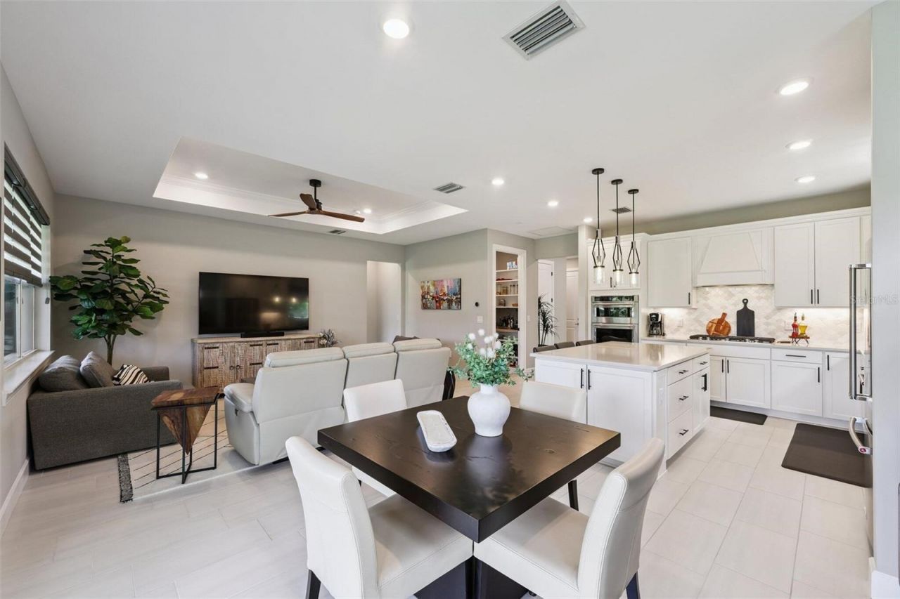 10004 Coral Shore Drive , Englewood, FL 34223 Photo