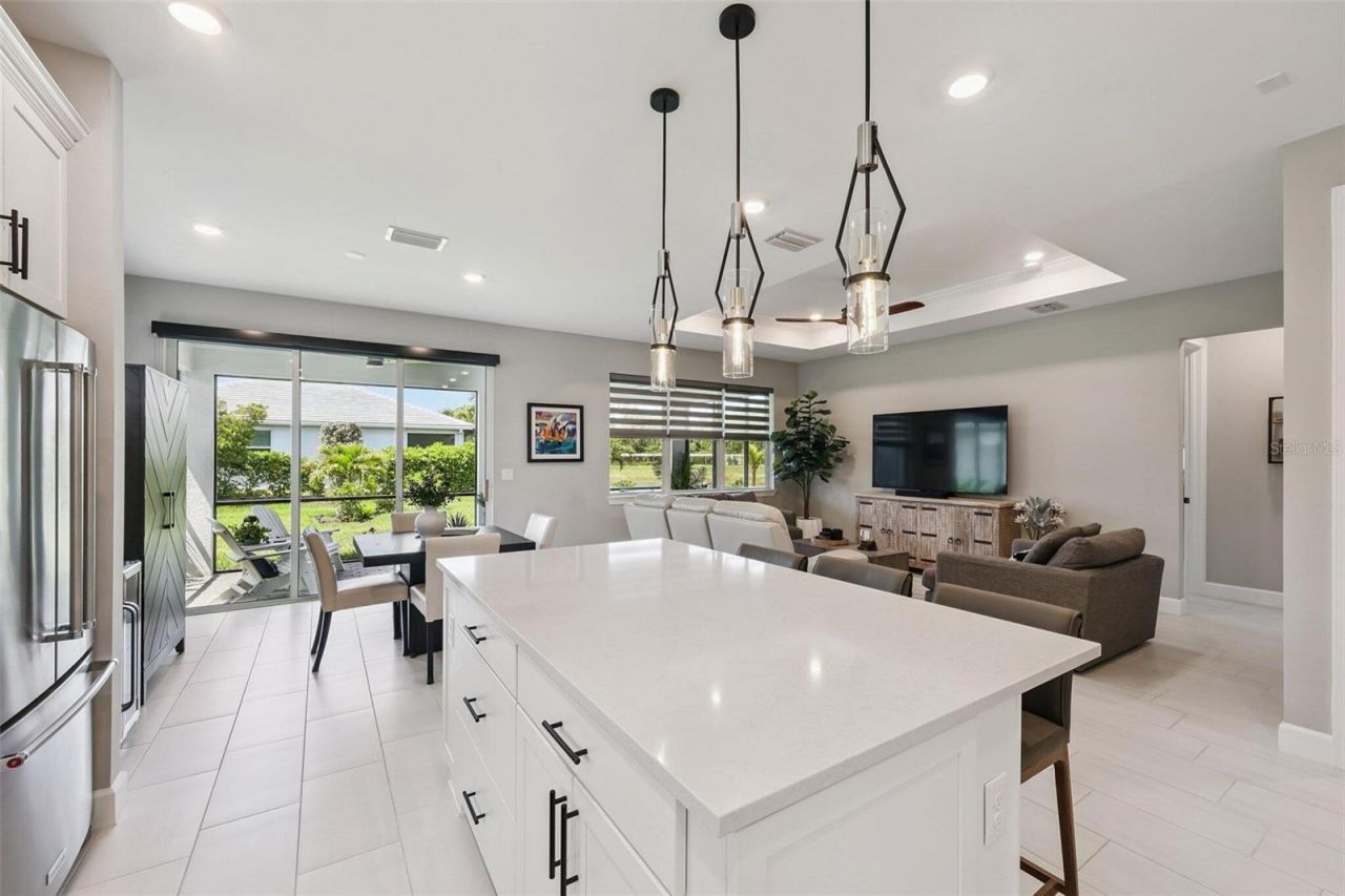 10004 Coral Shore Drive , Englewood, FL 34223 Photo