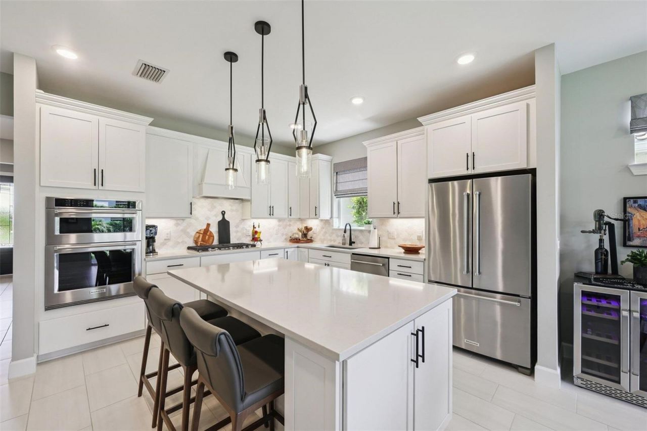 10004 Coral Shore Drive , Englewood, FL 34223 Photo