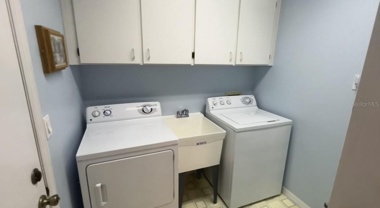 6741 Northlake Drive, Zephyrhills, FL 33542 Photo