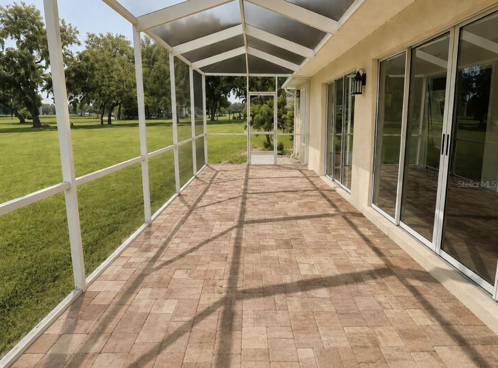 6741 Northlake Drive, Zephyrhills, FL 33542 Photo