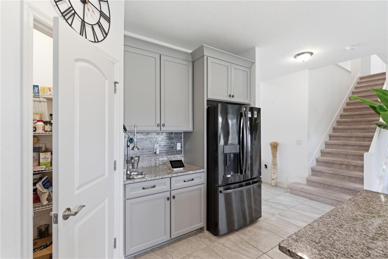 9714 Provencal Avenue, Seffner, FL 33584 Photo