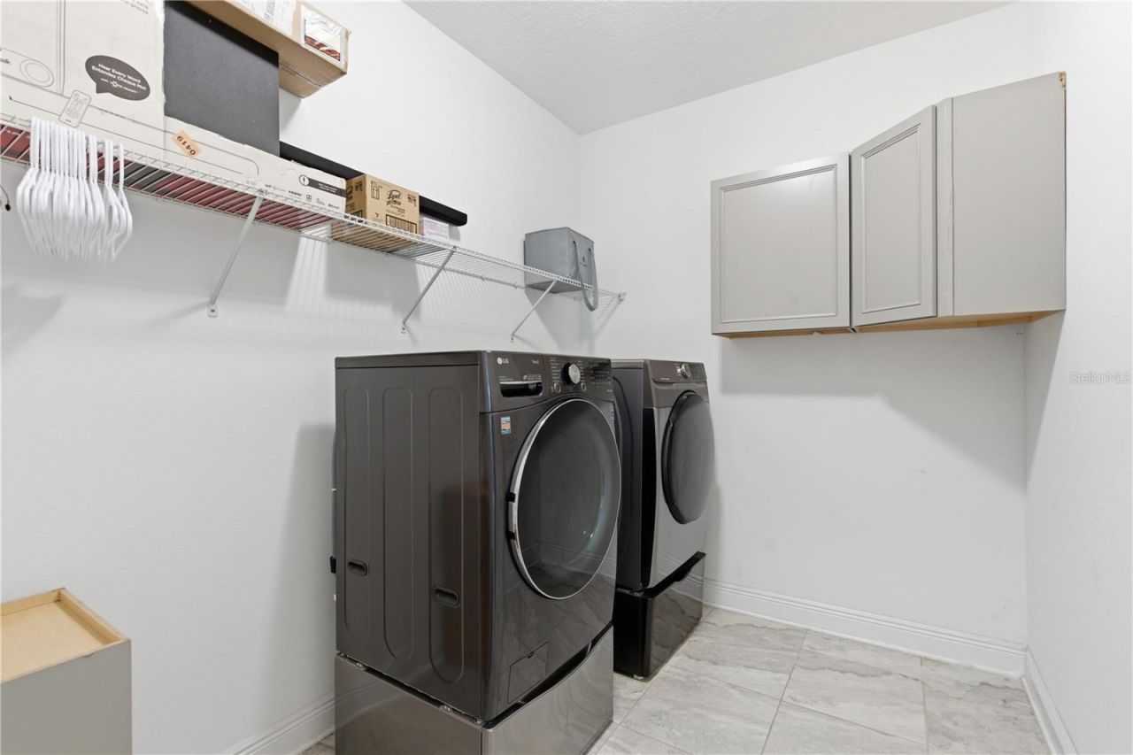 9714 Provencal Avenue, Seffner, FL 33584 Photo