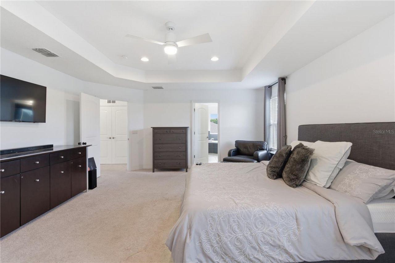 9714 Provencal Avenue, Seffner, FL 33584 Photo