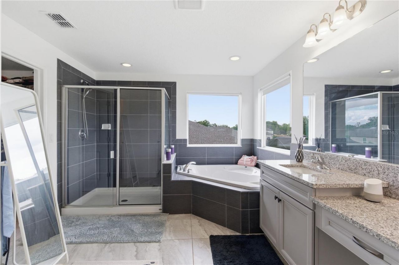 9714 Provencal Avenue, Seffner, FL 33584 Photo